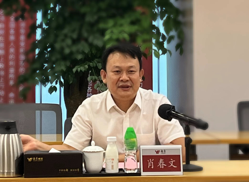 中鐵七局集團副總經理肖春文一行到公司交流座談